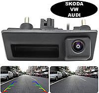Камера заднего вида "NaviFly VW, Audi, Skoda " штатная в ручку багажника с кнопкой