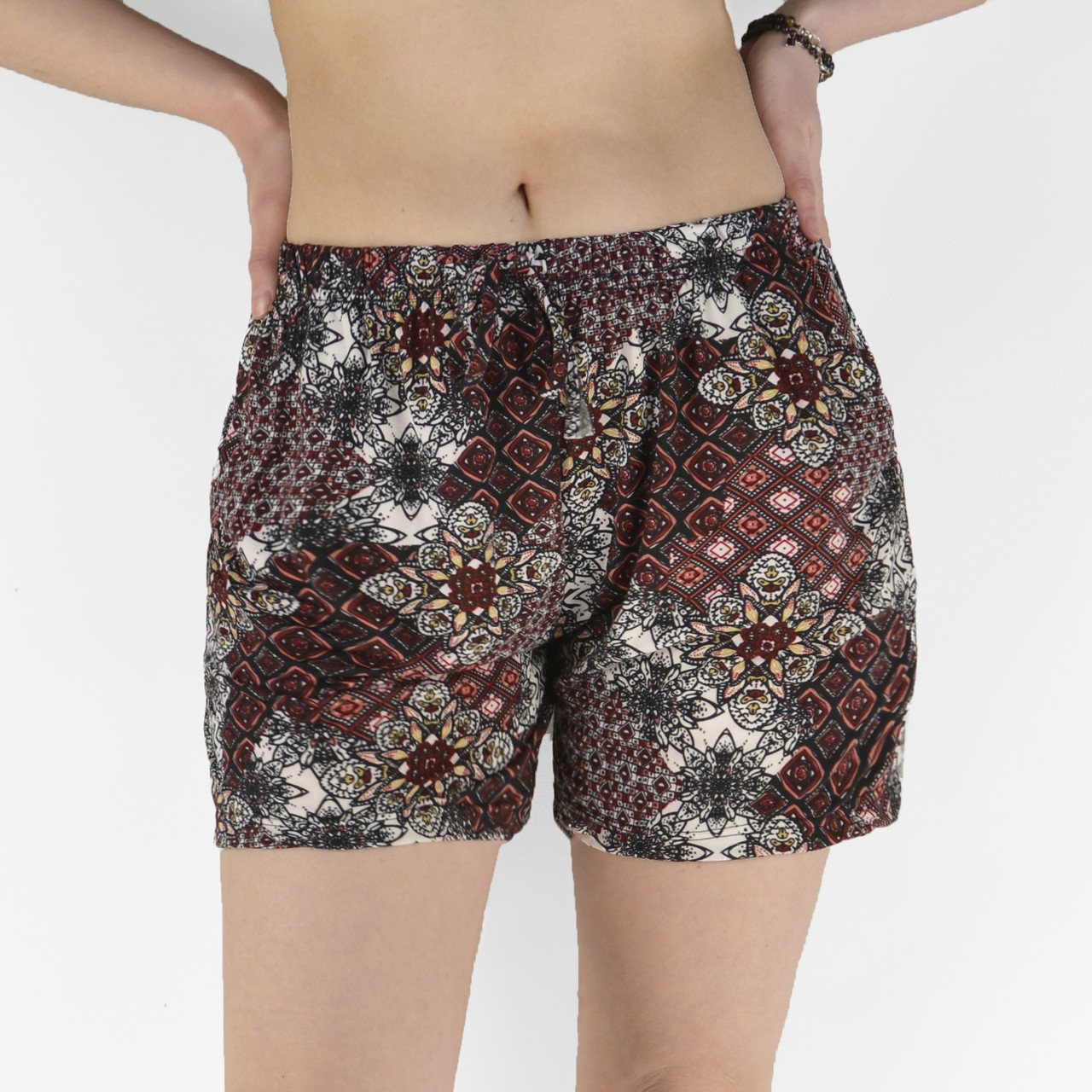 Шорти жіночі короткі Tovta (Угорщина) Літні короткі шорти Червоний колір L/XL