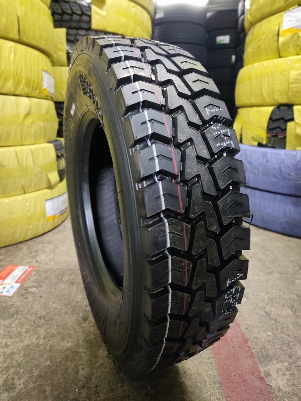 Шина 235/75R17.5 132/130M HS928 TAITONG (ведуча)