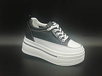 Шкіряні кросівки. Маленькі розміри (35).