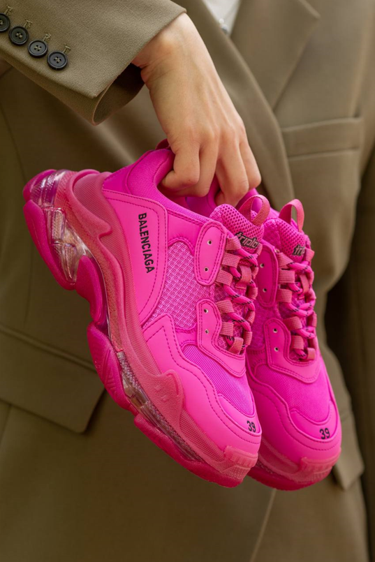 Жіночі кросівки Balenciaga Triple S Clear Sole Pink Взуття Баленсіага Трипл C рожеві малинові яскраві