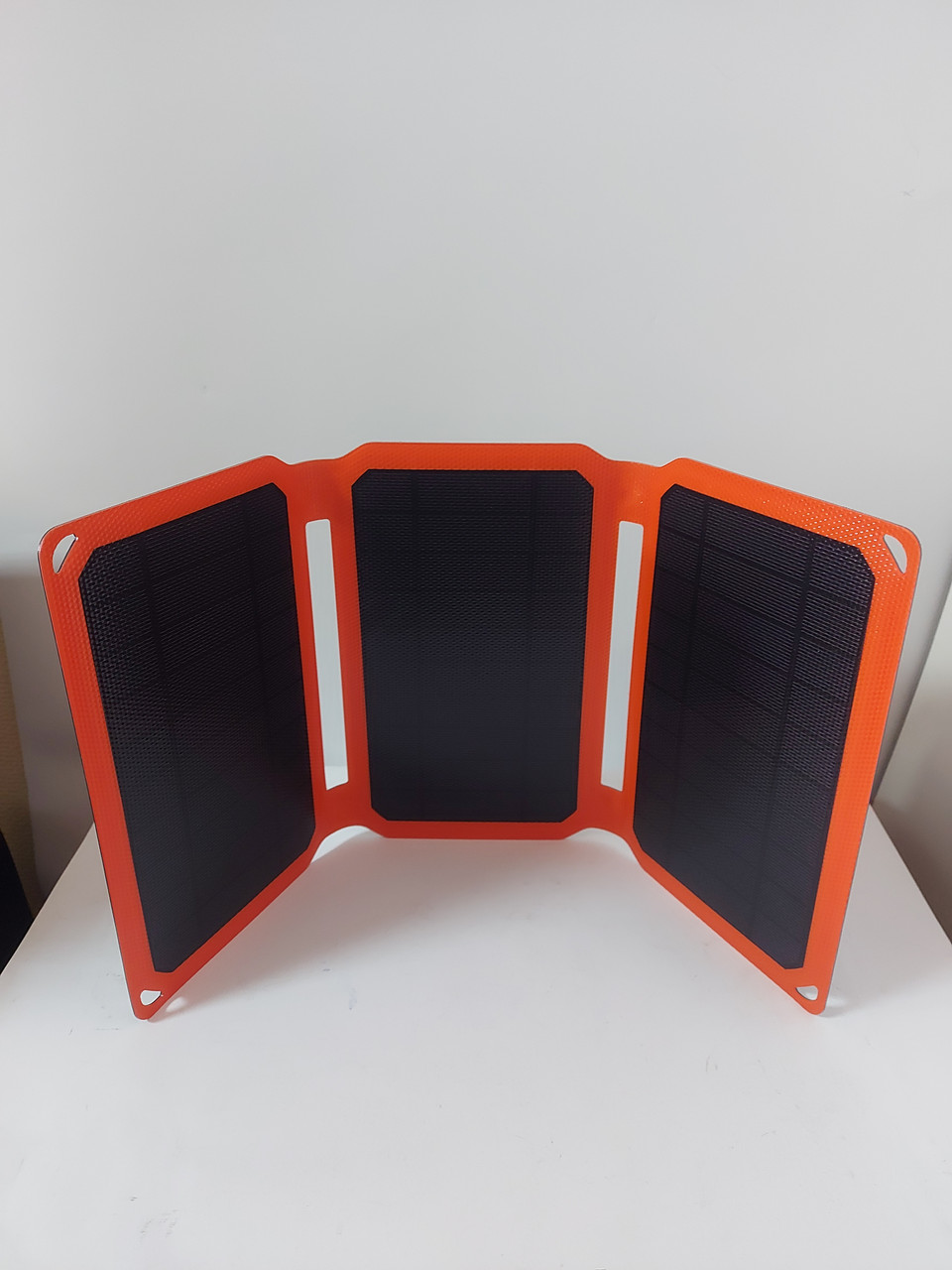Портативна сонячна панель Flexsolar 15W ETFE 1*USB orange. Сонячний зарядний пристрій