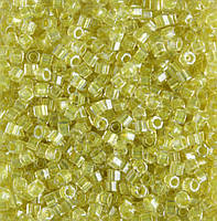 Бисер Miyuki Delica Beads Cut 11/0. Lined Chartreuse (DBC910). Рубка. Цена за 5 грамм