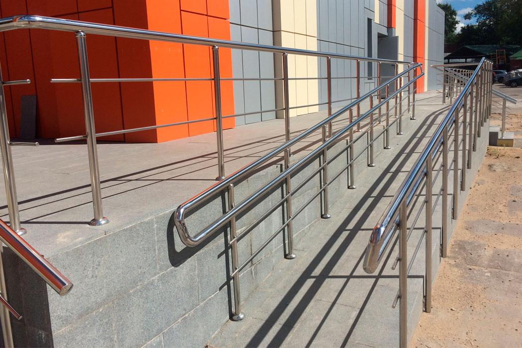 Огорожа пандуса з нержавіючої сталі AISI 304