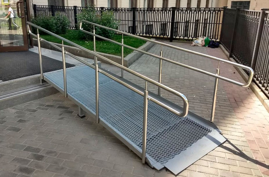 Перила пандуса для інвалідів із неіржавкої сталі