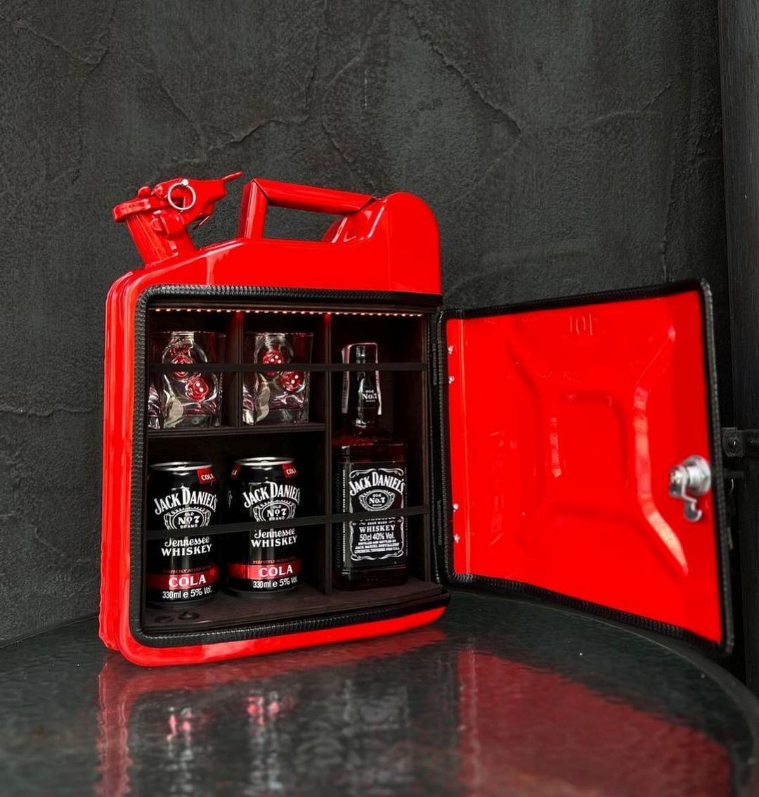 Каністра-бар 10л в червоному кольорі з підсвічуванням, Аптечка для душі, оригінальний подарунок чоловікові, чоловікові, шефу