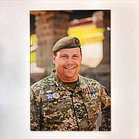 Портрет на памятник на стекле для военнослужащего, фото 30х40 см, толщина 6 мм, без креплений