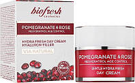 Нежный увлажняющий дневной гиалурон-филлер крем для лица "Гранат и Роза" - BioFresh Via Natural Pomergranate &