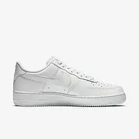 Кросівки чоловічі NIKE AIR FORCE 1 07