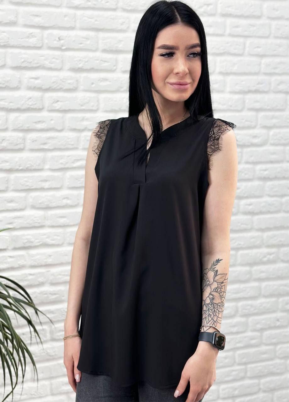 Літня жіноча блузка з мереживом