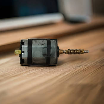 Мотор редуктора б/у кавомашини Saeco Incanto