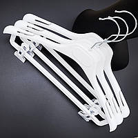 Плечики вешалки белые пластиковые для одежды костюмные, 40 см