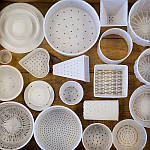 Форми для домашнього сиру