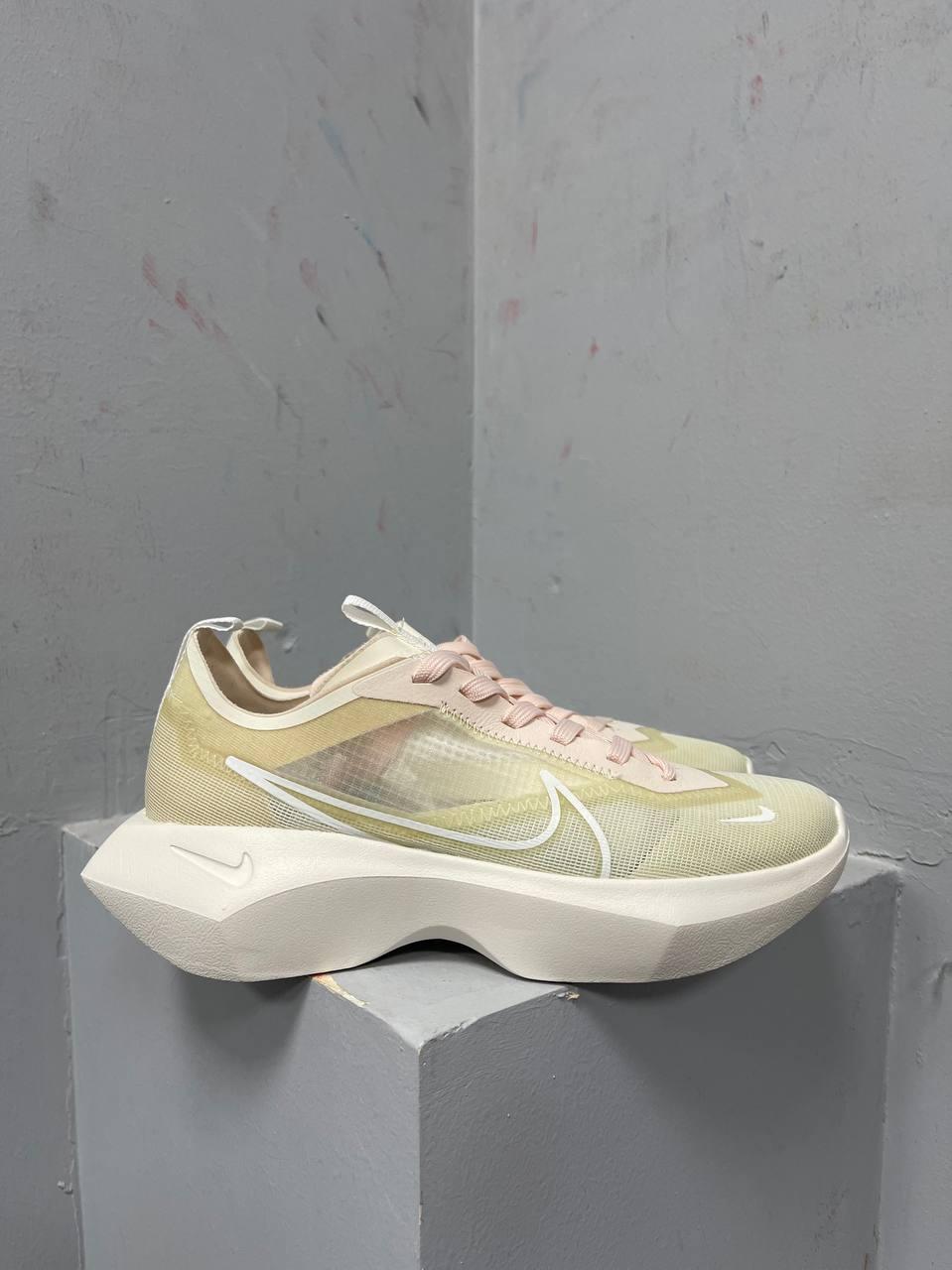 Кросівки жіночі Nike Vista Lite Light Beige Pink бежеві літні легкі кроси модні стильні на літо круті, фото 1