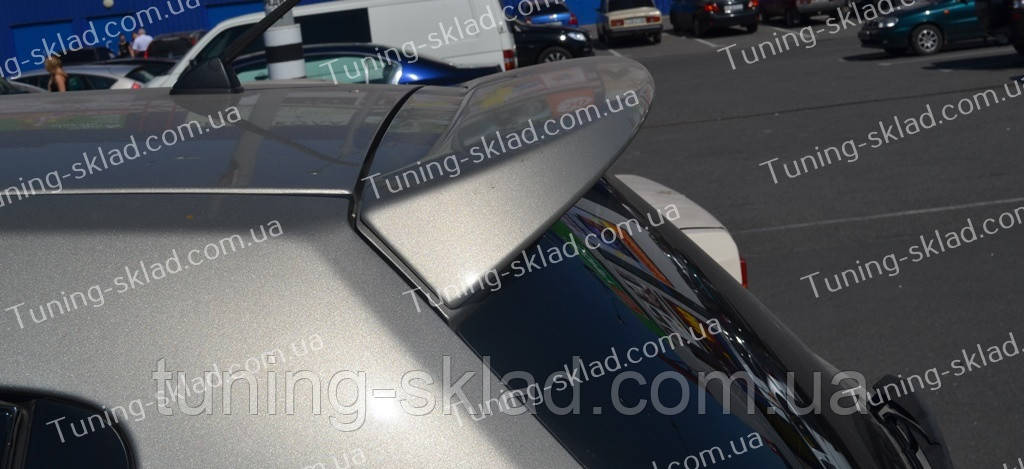 Спойлер Nissan Tiida hatchback (спойлер на задні двері Нісан Тііда Хетчбек), фото 1