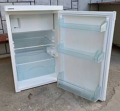 Холодильник з морозильною камерою Лібхер Liebherr T 1404 85см