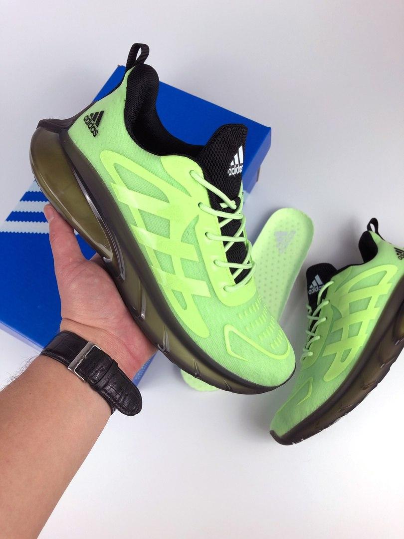 Кросівки чоловічі Adidas салатові модні бігові кросівки текстиль