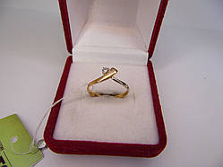 Золоте жіноче кільце з діамантом. Розмір 17,4