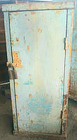 Шкаф (контейнер, сейф) металлический сварной вертикальный на ножках(3 вида) б/у из СССР.
