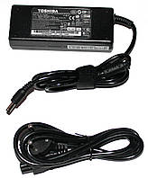 Блок живлення для ноутбука Toshiba 19V 90W 4.74 A (5.5*2.5) + Мережевий кабель