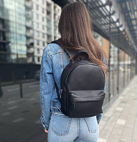 Рюкзак жіночий чорний із еко шкіри міський повсякденний 30х23х15 см