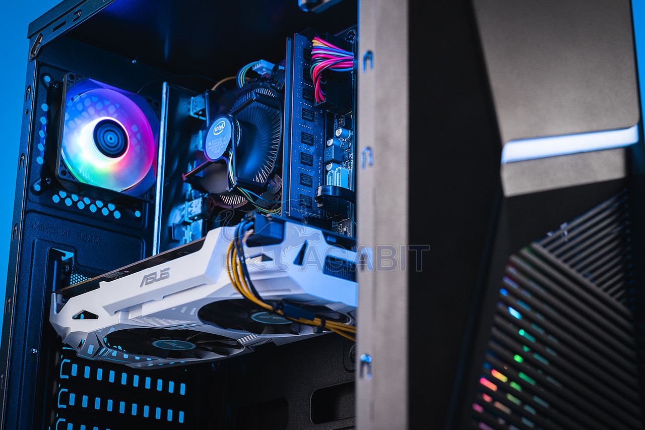 GTX1060+新品SSD☆BFV/MHW/PUBG動作OKゲーミング♪