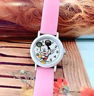 Часы детские " Микки Маус " с розовым ремешком