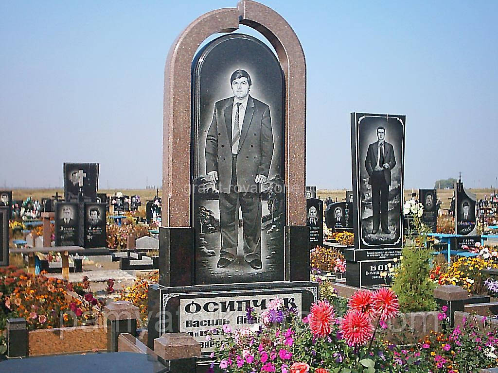 Пам'ятники ганітні одинарні (Обрецці No206)