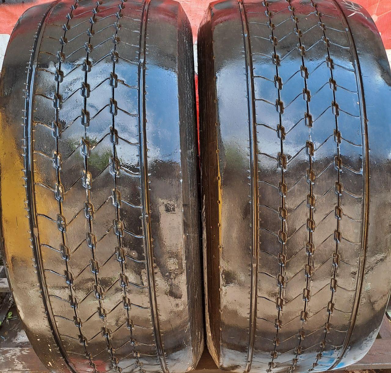 Шини вантажні б у 385-55R22.5 GOODYEAR KMAX кермова