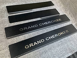 Захист порогів - накладки на пороги Jeep GRAND CHEROKEE IV c 2010 р. (Premium Carbon)