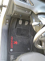 Водійський коврик ворсовий PEUGEOT 208 з 2012-