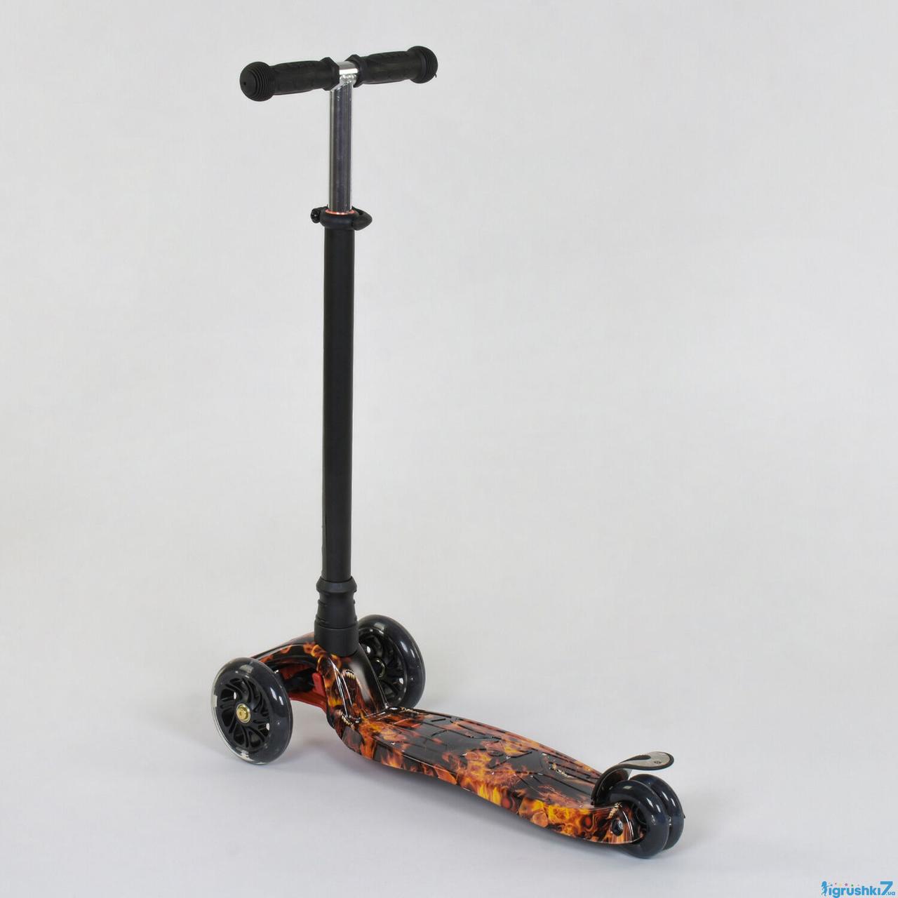 Best Scooter Maxi дитячий триколісний самокат з світяться колеса (вогонь)