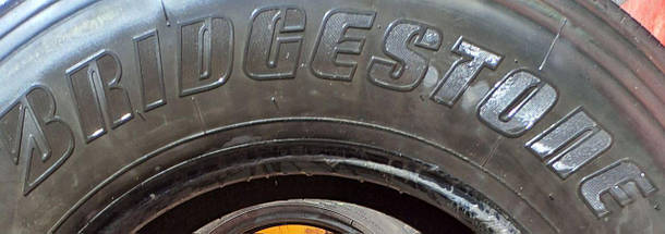 Шина вантажна б у 385-55R22.5 BRIDGESTONE R 249 кермова, фото 6