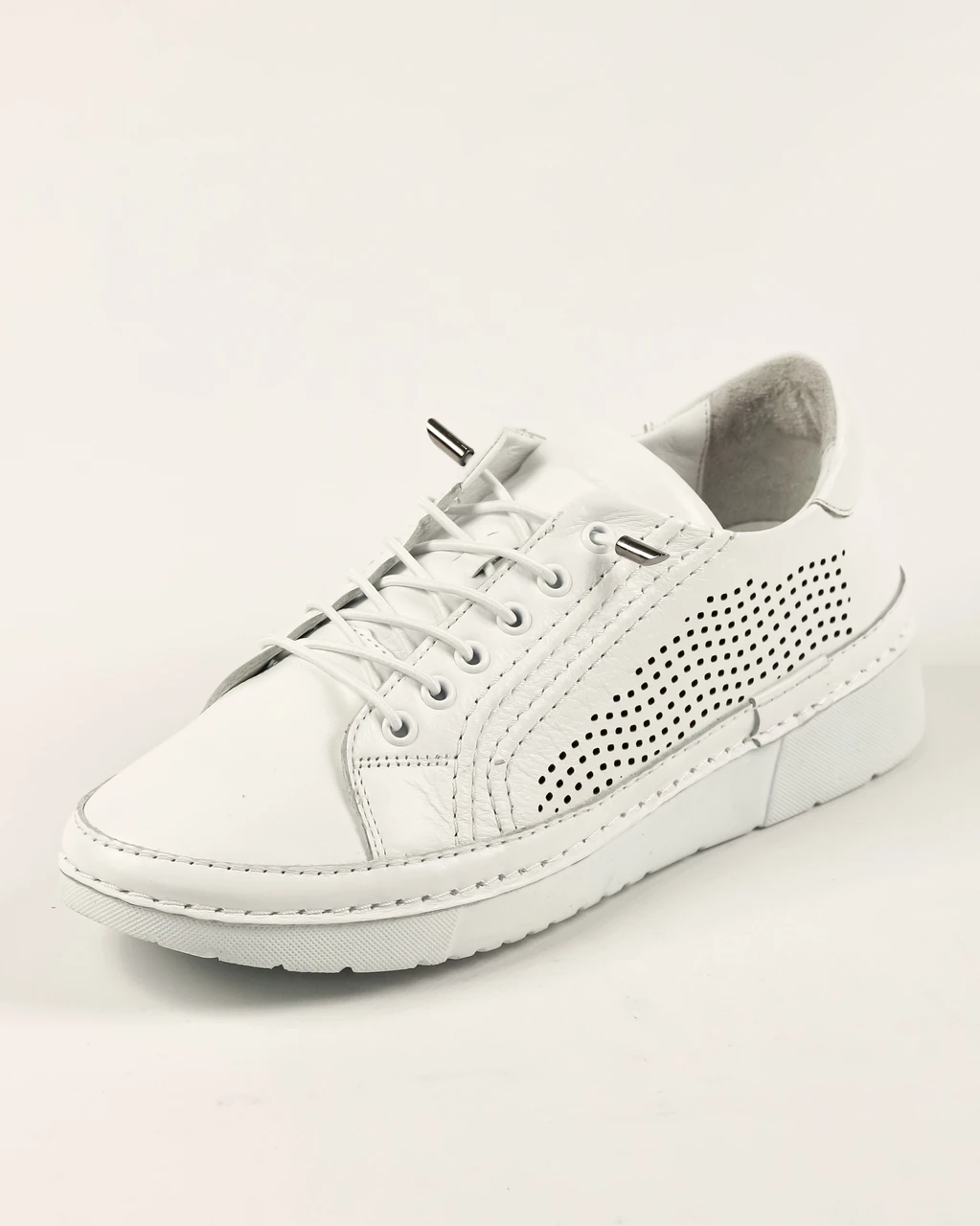 Мокасини перфоровані Altura 5282 36 білі шкіра