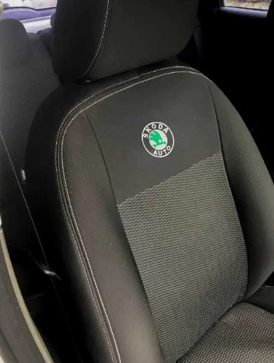 Оригінальні чохли на сидіння Skoda Fabia 2 2007-2014 Хітчбек Recaro