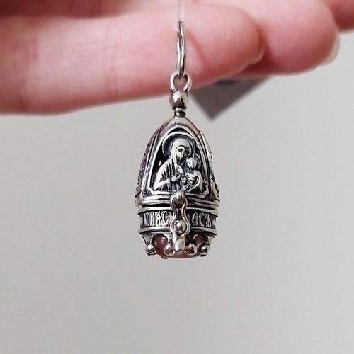 Срібна ладанка з каменем християнський медальйон зі срібла 925 проби (3,56г)