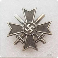 Рыцарский крест за военные заслуги с мечами .Третий рейх . Германия