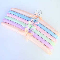 Плічка вішалки м'які атласні (тканинні) для делікатного жіночого одягу в гардероб, 6 шт