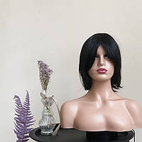 Перука каре і бренда KITTO HAIR чорний каре з косим чубчиком 20 см