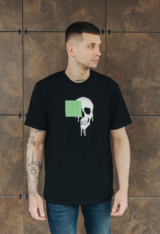 Футболка чорна з черепом Staff scull, фото 1