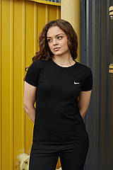 Жіноча жіноча футболка Nike | Чорна жіноча футболка