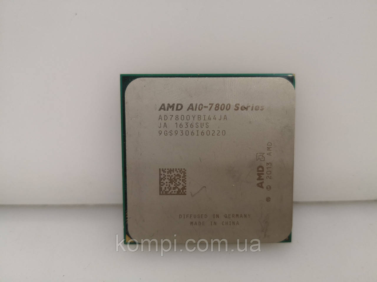Процесор AMD A10-7800 FM2+ (Soket FM2/ FM2+,3.50(3.90)GHz, Kaveri, FM2+,Tray, б/в)