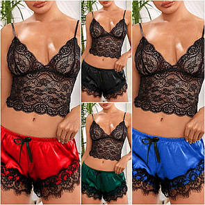 Сексуальна жіноча піжама з мереживним топом та короткими шортами "Бетті" Ефектна якісна стильна жіноча піжама