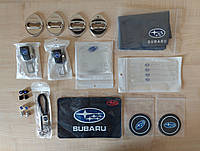 Подарочный набор аксессуаров для автомобиля №2 с логотипом Subaru