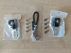 Подарунковий набір аксесуарів для автомобіля №3 з логотипом Suzuki