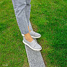 Жіночі кеди сірого кольору на білій підошві, фото 8