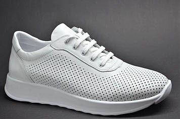 Жіночі модні літні шкіряні кросівки білі L-Style 76351