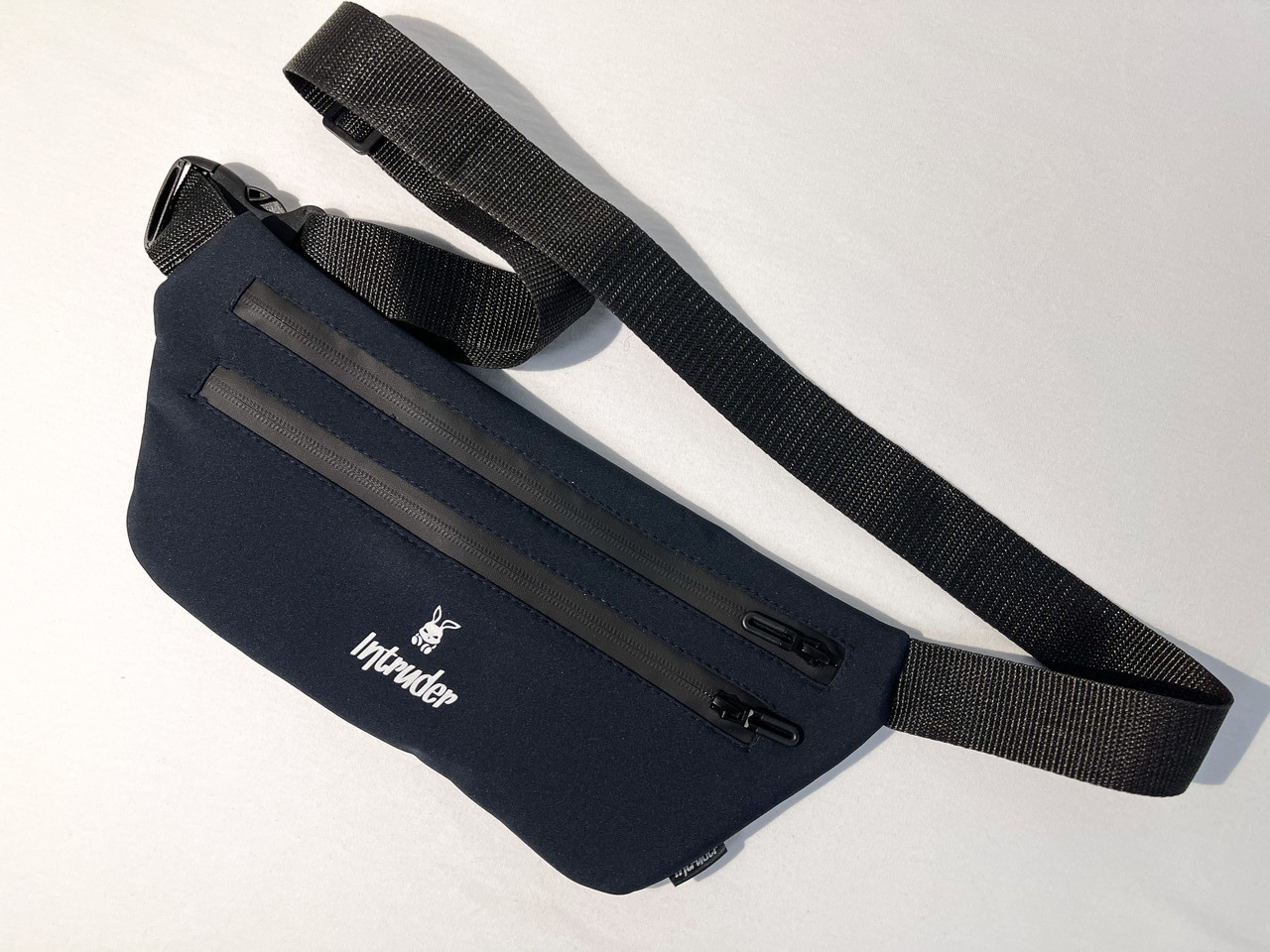Бананка сумка soft shell чоловіча жіноча через плече на пояс спортивна bunny синя сумка поясна софт шелл
