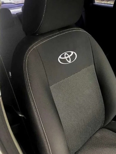 Оригінальні чохли на сидіння Toyota Auris 2013-2020 Хітчбек