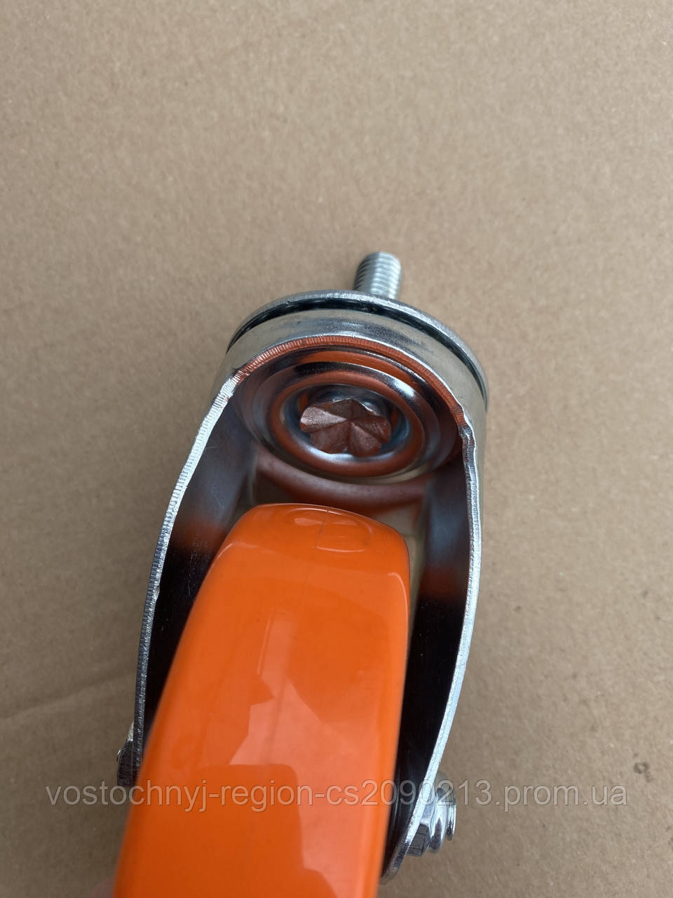 Полиуретановое колесо PVC 100 мм в поворотном кронштейне на болту ...